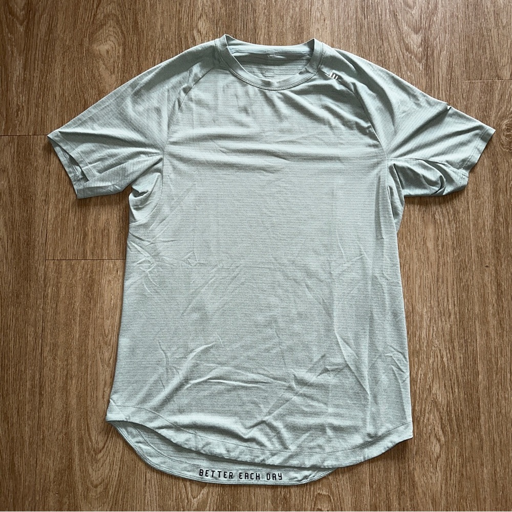 Lululemon Drysense Mesh Short Sleeve Shirt